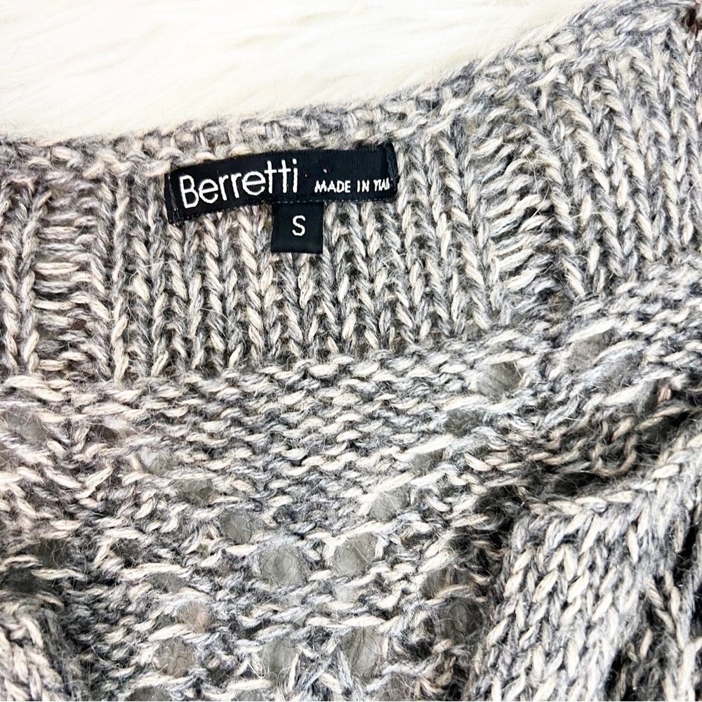 BERRETTI MADE IN ITALY GRAY LONG SLEEVE CARDIGAN SWEATER WOMENS SZ SMALL - Picture 4 of 6